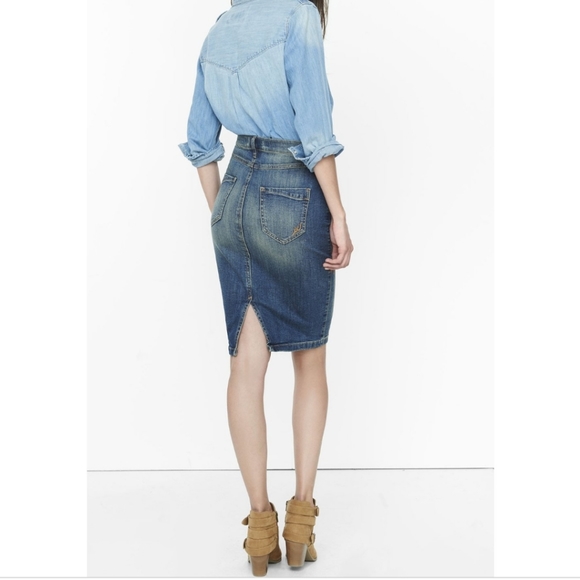 Express distressed denim pencil skirt - Picture 7 of 12
